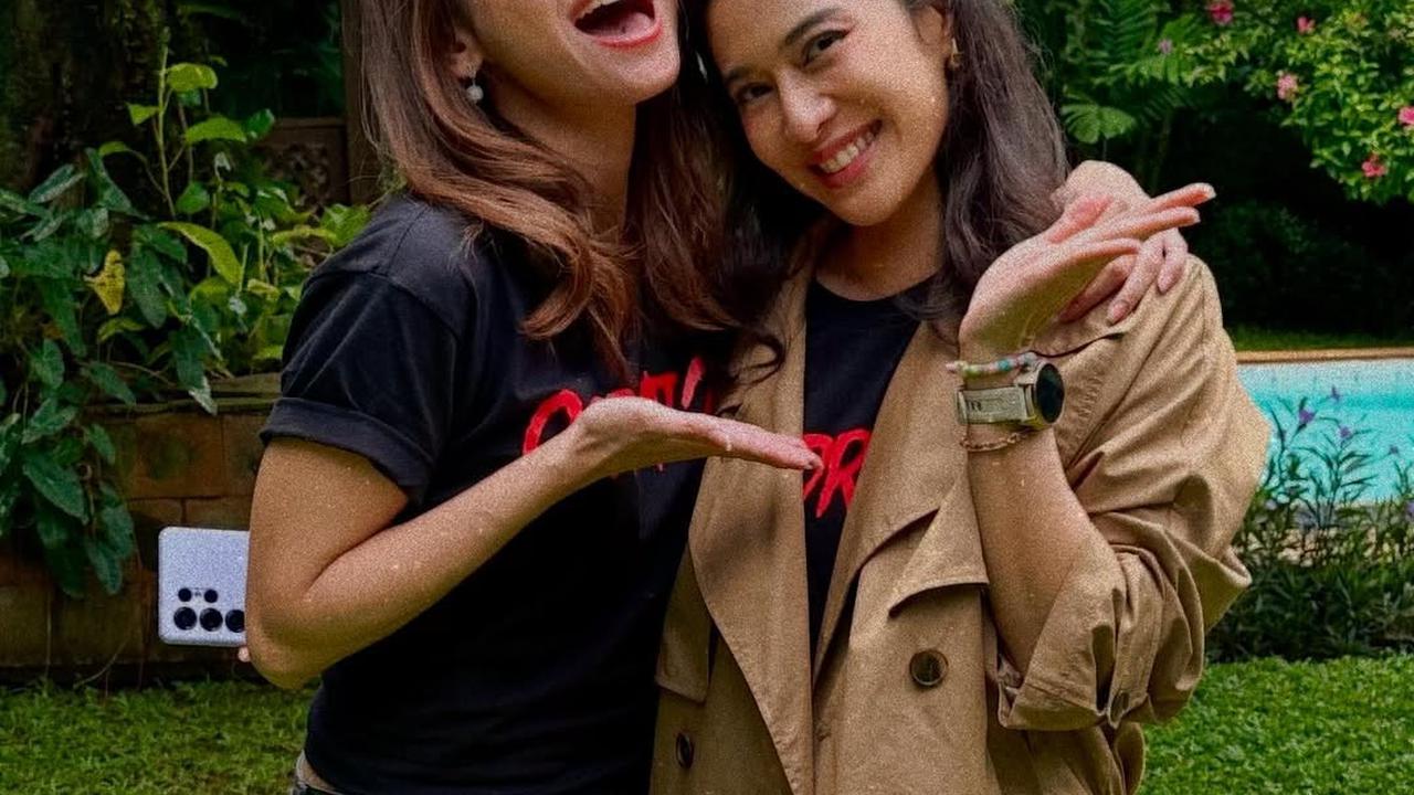 5 Potret Kedekatan Acha Septriasa dan Dian Sastro yang Terlibat Proyek Film Bareng, Sebut Mengidolakan Sejak SMP