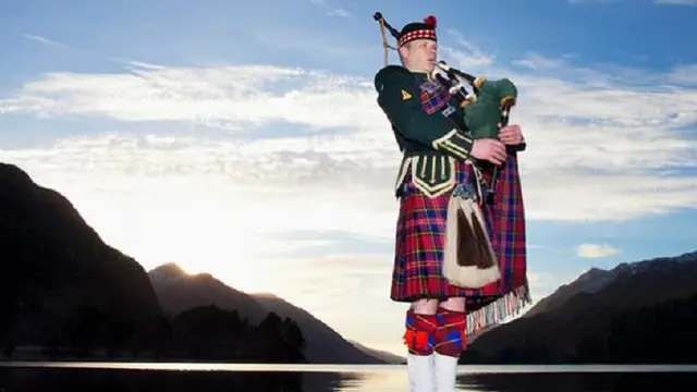 Bagpipes, alat musik Skotlandia (classical-music.com)