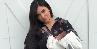 Stormi baru saja ulang bulan ke 5 akhir minggu ini. Namun, Kylie Jenner sudah memikirkan konsep ulang tahun meriah untuk anaknya. (instagram/kyliejenner)