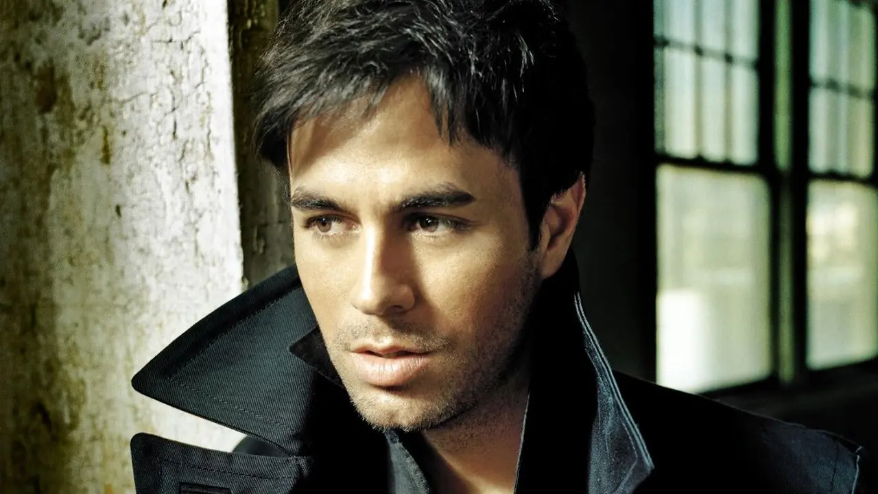 Enrique Iglesias: Video Klip "I'm a Freak" Tidak Vulgar