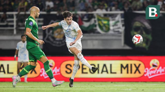 Persebaya Surabaya vs PSIM Yogyakarta