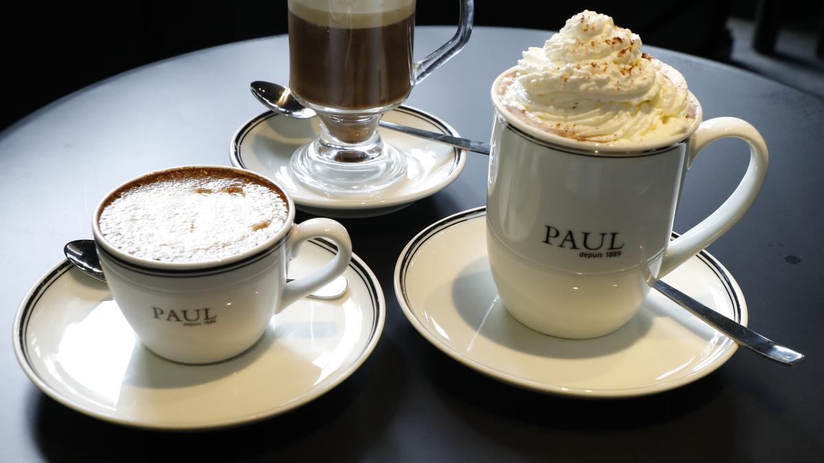 Sarapan Hingga Work From Cafe dengan Menikmati Kopi dan Pastries ala