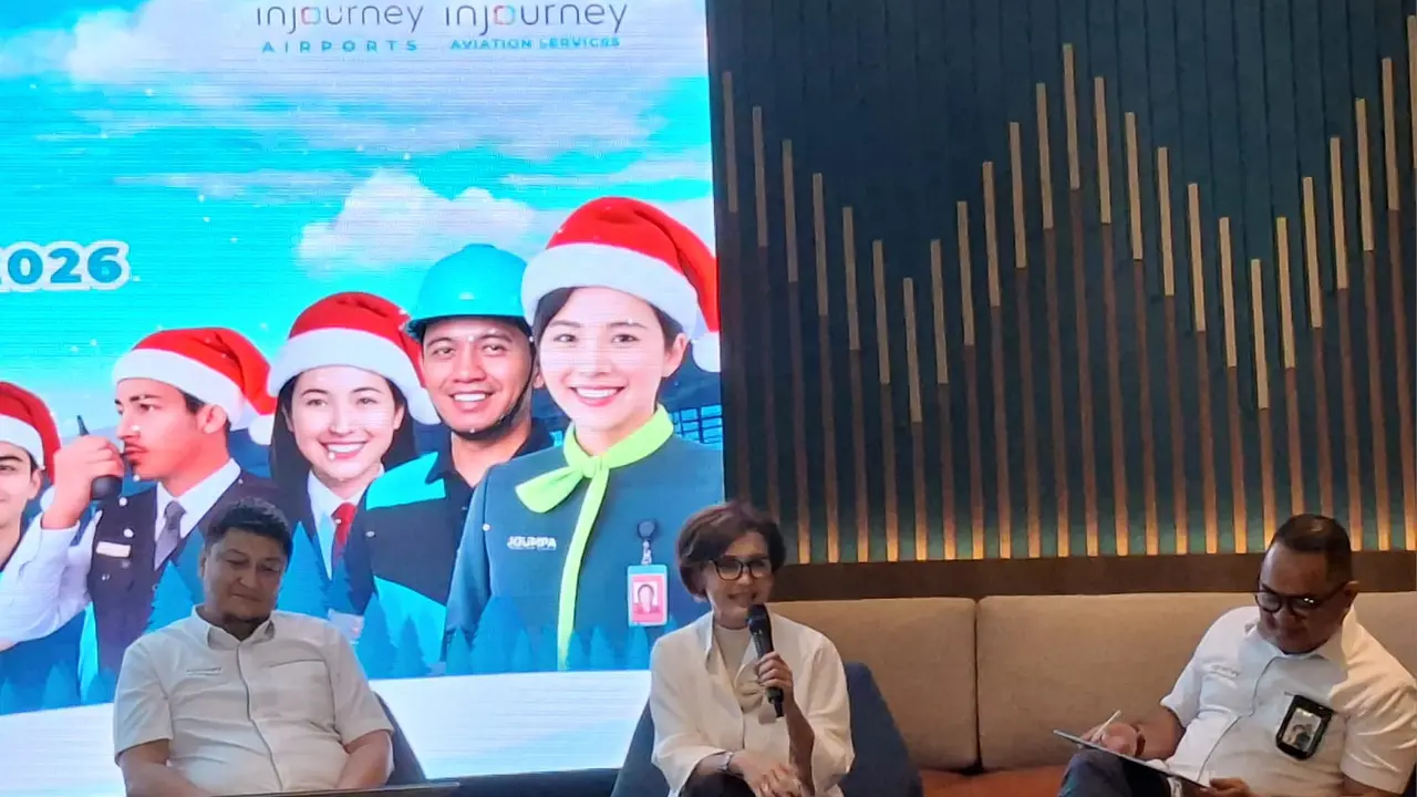 InJourney Aviation Services memastikan, selama angkutan Libur Natal 2025 dan Tahun Baru 2026, aturan first bag dan last bag atau Fibag/Labag akan sesuai aturan Kementerian Perhubungan. (Foto: Liputan6.com/Pramita T)