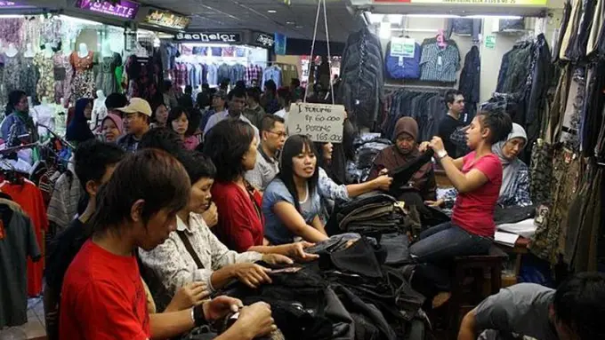 Tips Memilih dan Membeli Baju Lebaran a la Bintang.com 