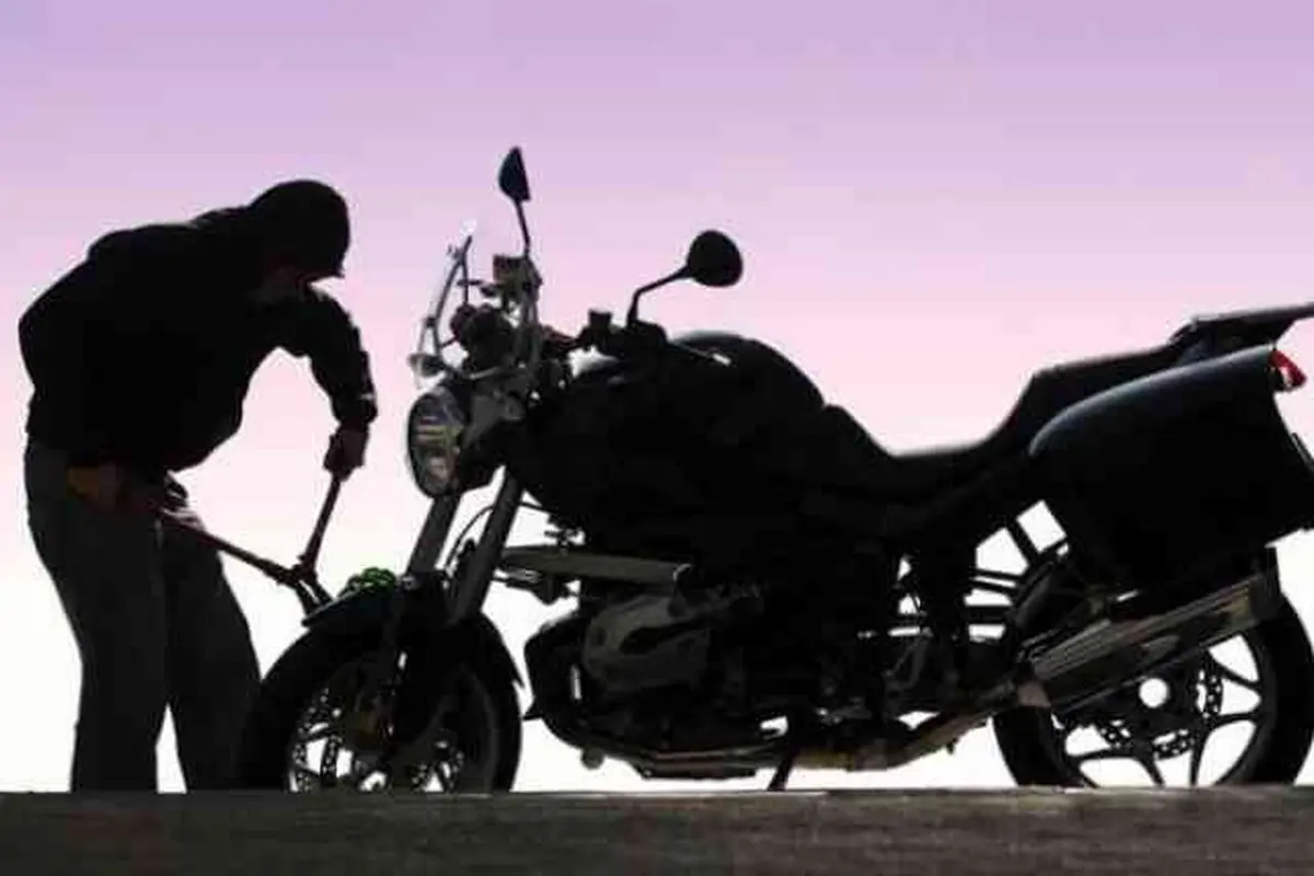 Polisi Ringkus Residivis Berkongsi dengan Ibu Rumah Tangga Curi Motor