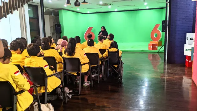 Kunjungi Kantor Liputan6.com, Mahasiswi UI Ceritakan Soal Kampusnya yang Sudah Ramah Disabilitas