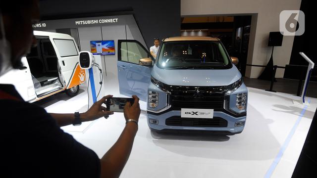 beragam mobil listrik dalam GIIAS 2023