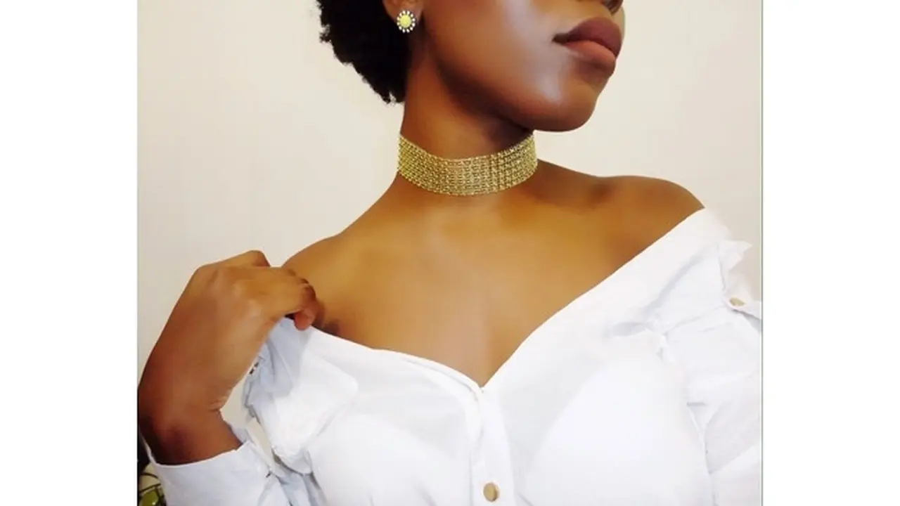 Tampil Edgy di Hari Pernikahan dengan Bridal Choker