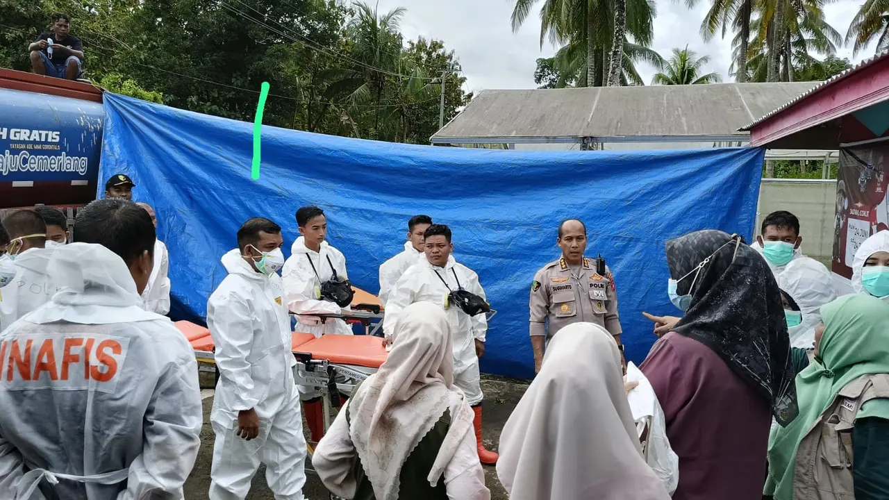 Proses Identifikasi Korban Longsor