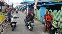 Warga di Kota Agats Kabupaten Asmat, Papua Selatan sudah menggunakan kendaraan listrik untuk bermobilitas. (Istimewa)