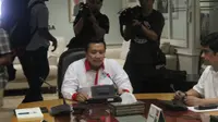 Imam Nahrawi memberikan rekomendasi hukuman kepada PT GTS untuk Persija dan The Jakmania. (Bola.com/Gerry Anugrah Putra)