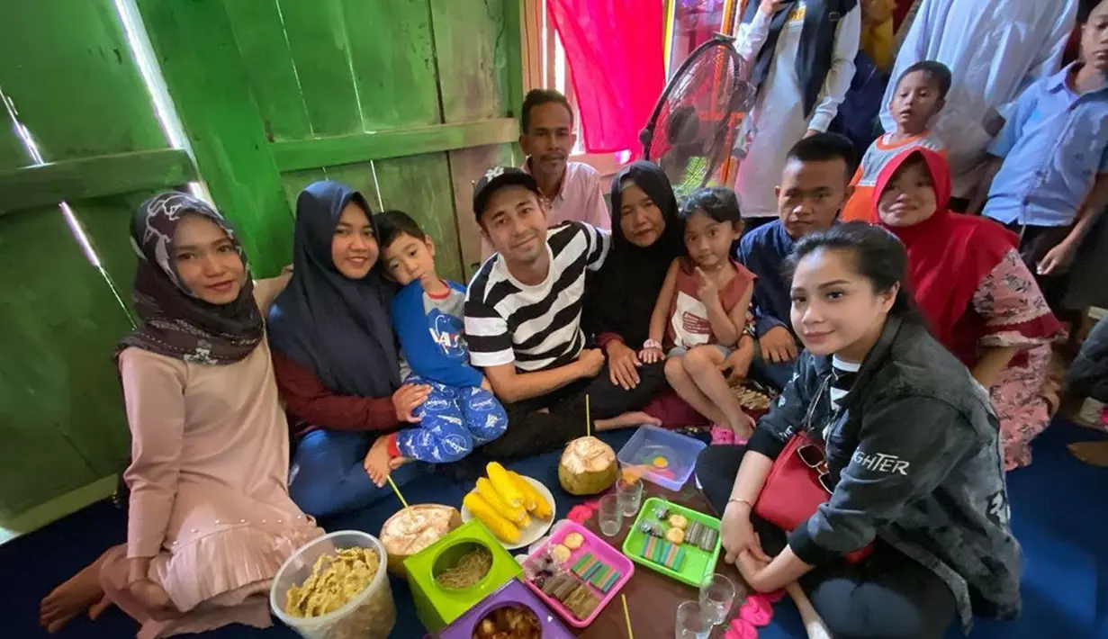 Raffi Ahmad dan Nagita Slavina Liburan Bersama TIM RANS (Instagram/raffinagita1717)