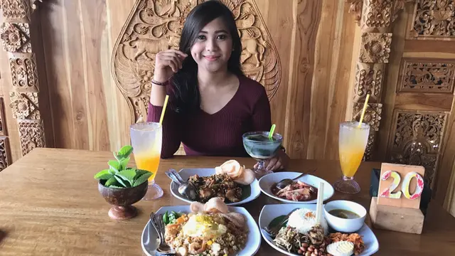Karin, Guru Cantik di Bali