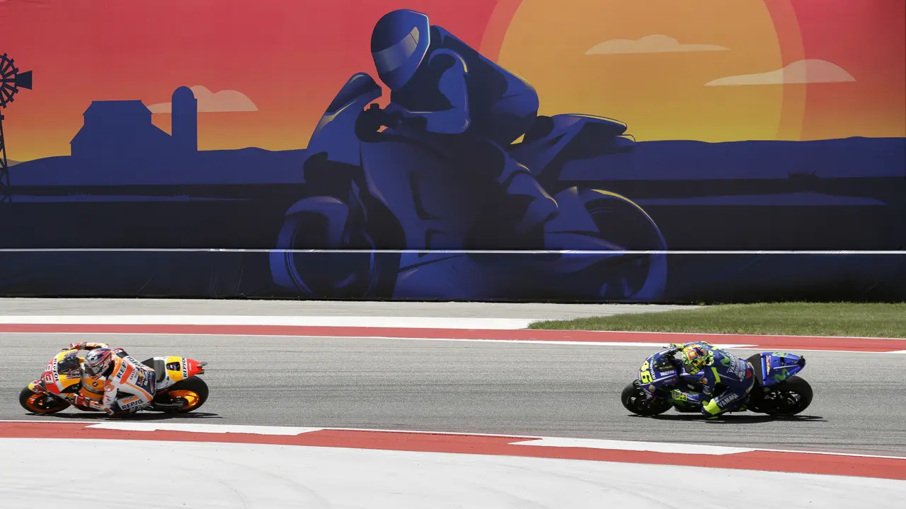 Pembalap Repsol Honda, Marc Marquez, ingin tetap di depan Valentino Rossi, rider Movistar Yamaha, pada MotoGP Spanyol, seperti pada seri terakhir di Austin. 
