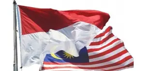 Hati-hati saat melangkah! karena, dengan beberapa langkah saja anda bisa berada di negara orang lain. 