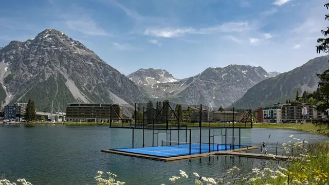 5 Lokasi Lapangan Padel dengan Pemandangan Indah dan Spektakuler, Olahraga Sambil Cuci Mata