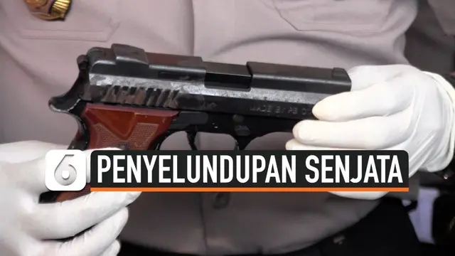 Seorang TKI bernama Wiluyo asal Ngombol, Purworejo, Jawa Tengah diamankan polisi. Ia  kedapatan menyelundupkan sebuah pistol melalui pelabuhan Tanjung Perak Surabaya.