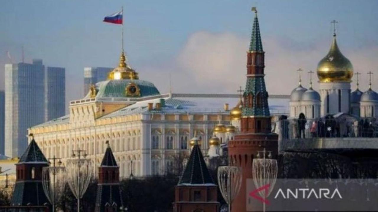 Rusia Pamerkan Kecanggihan Sistem Pertahanan Udara S-500 Prometey di Hari Kemenangan