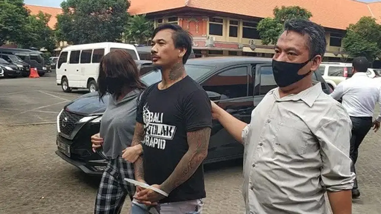 Banner Infografis Jerinx SID Terjerat UU ITE. (Liputan6.com/Dewi Divianta)