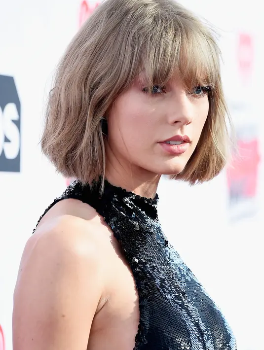 Hanya kisaran bulan dijalani Taylor menjalani kisah asmara. Hubungan jarak jauh (LDR) pernah di jalani bersama dengan Conor Kennedy. Ini berkisar antara bulan Juli hingga Oktober 2012. (Istimewa)