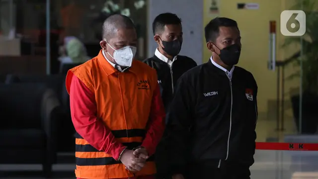 KPK Tahan Pengacara Laurenzius Terkait Kasus Suap Eks Bupati Buru Selatan