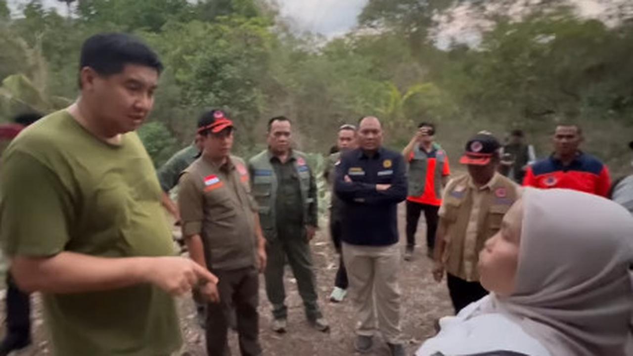 Menteri Maruar Sirait