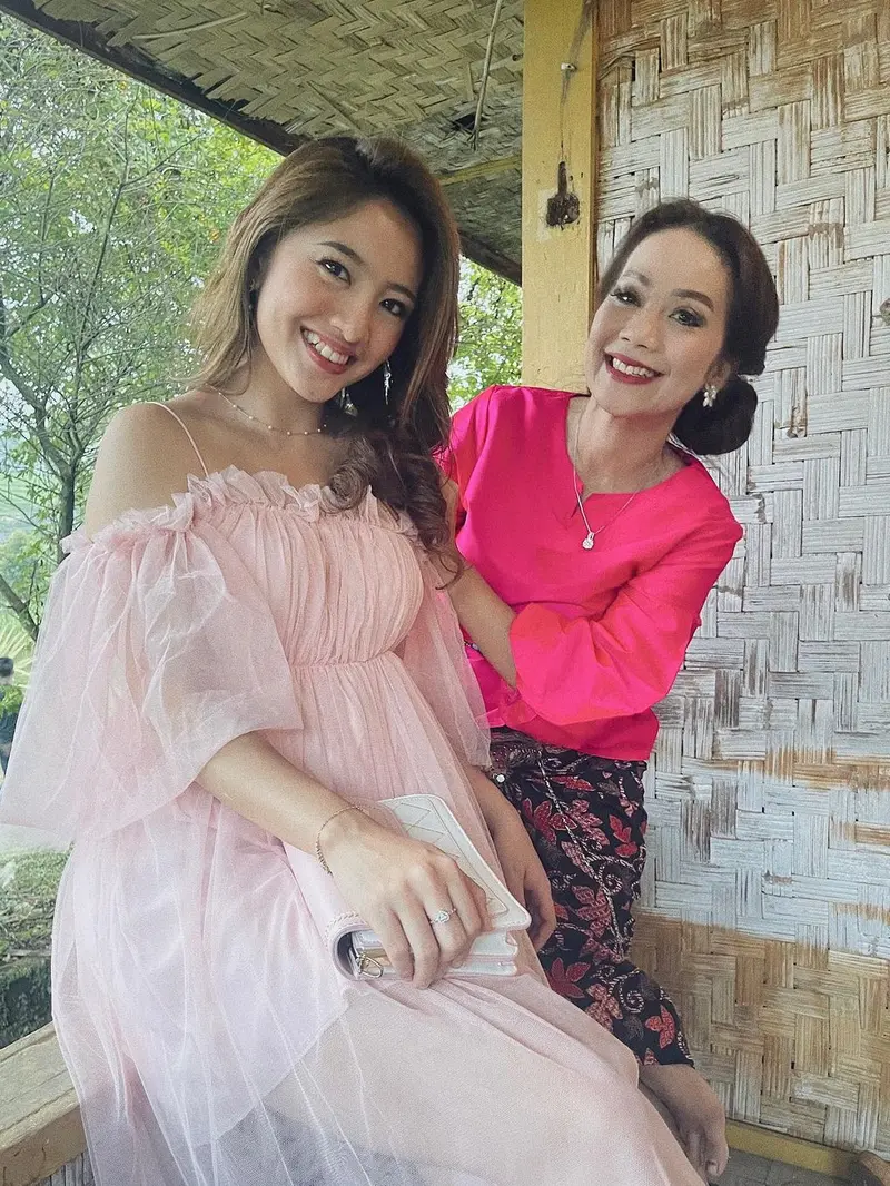 Natalie Zenn - Irene Librawati