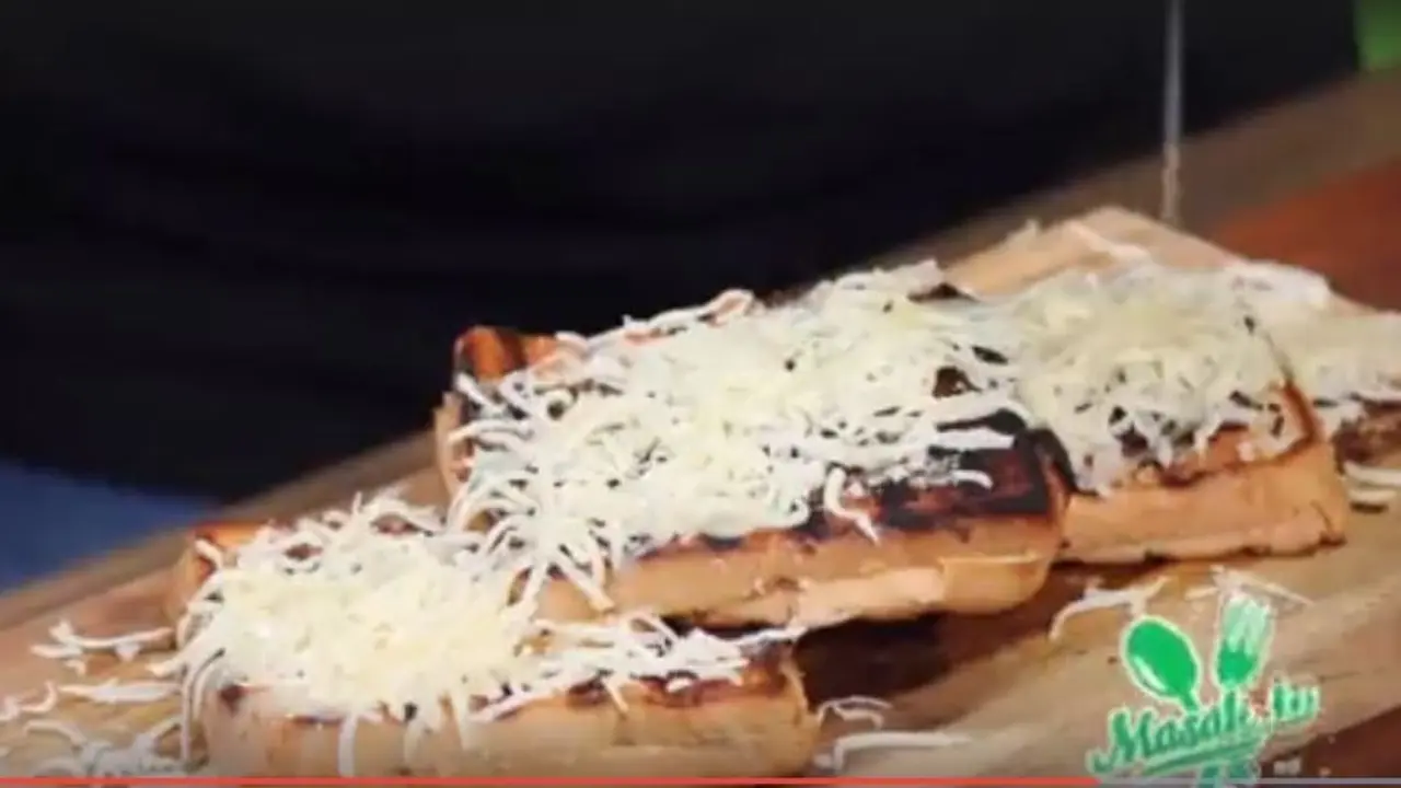 Roti Bakar Keju Colelat