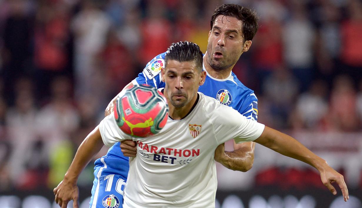 Nolito. Sayap kiri Spanyol ini hanya semusim bermain di Liga Inggris bersama Manchester City pada 2016/2017 akibat tidak kerasan dengan suasana kehidupan di Inggris. Musim berikutnya ia hijrah ke Sevilla dan bertahan 3 musim dengan mencetak 15 gol dan 13 assist dari 79 laga. (AFP/Cristina Quicler)