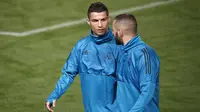 Ngeri-Ngeri Sedap Nih, Eks Striker Real Madrid Tendang Lionel Messi dan Cristiano Ronaldo : Jelas, di Luar Nalar