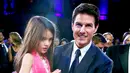 Dilansir dari HollywoodLife, dikabarkan Tom Cruise tengah menyusun rencana untuk bertemu dengan anaknya itu usai 5 tahun berlalu. (Us Weekly)