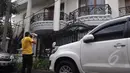  Kediaman pribadi mantan Menteri Agama Suryadharma Ali di Jl Raya Mandala VII No 2, Menteng Dalam Jakarta Selatan, Sabtu (11/04/2015). Semenjak ditahan KPK rumah terlihat sepi. (Liputan6.com/Andrian M Tunay)