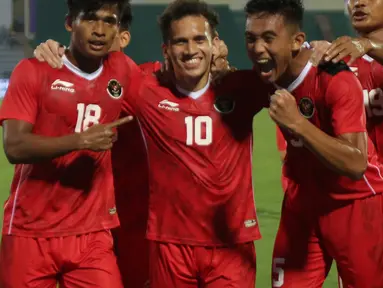 Timnas Indonesia U-23 mencatat kemenangan 4-1 atas Timor Leste dalam laga kedua Grup A cabor sepak bola SEA Games 2021, Selasa (10/5/2022) malam WIB di Stadion Viet Tri, Vietnam. Garuda Muda berhasil move on dari kekalahan di laga pertama atas tuan rumah. (Bola.com/Ikhwan Yanuar)
