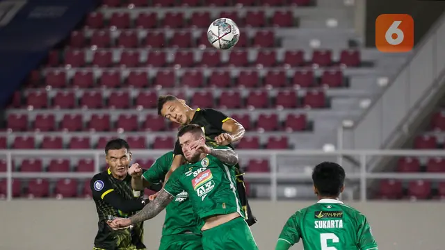 Foto: Irfan Jaya Cetak Brace Buat Kemenangan PSS Sleman, Dejan Antonic Happy