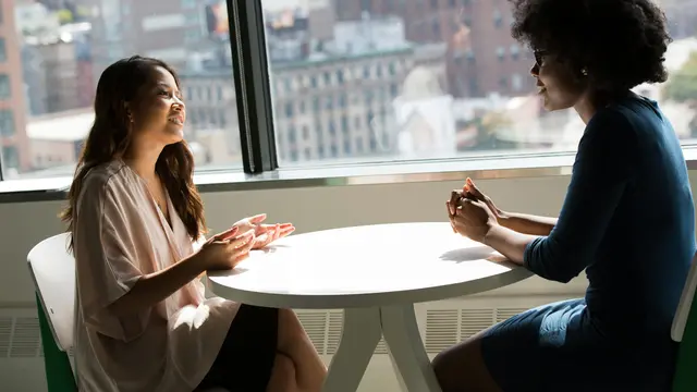 Evaluasi stakeholder bisnis secara kritis