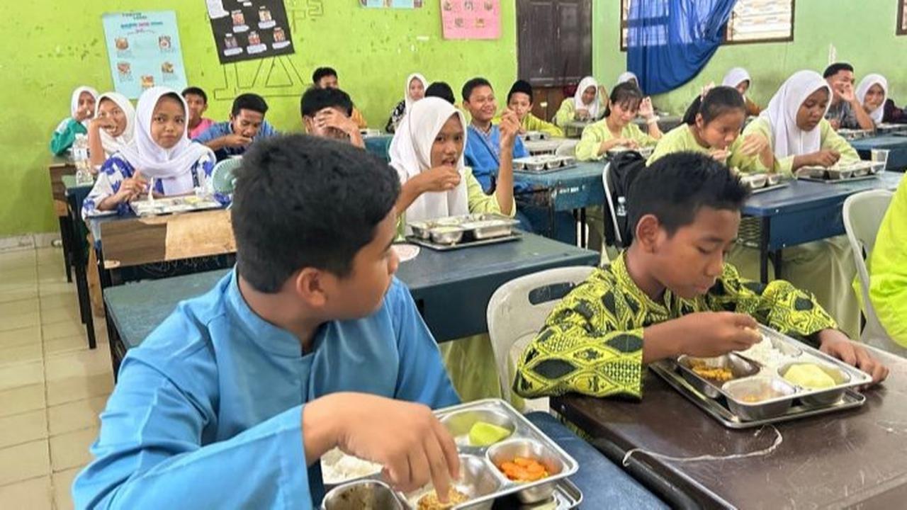 BGN Ungkap 45 Dapur MBG Tak Sesuai SOP, 40 Ditutup Sementara Tunggu Hasil Penyelidikan Terkait Keracuanan Massal Siswa