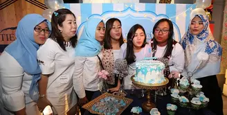 Banyak para penggemar memiliki komunitas  untuk artis idolanya. Begitu juga dengan artis Cut Syifa, yang telah memiliki banyak penggemar dengan beberapa komunitas. (Bambang E Ros/Bintang.com)