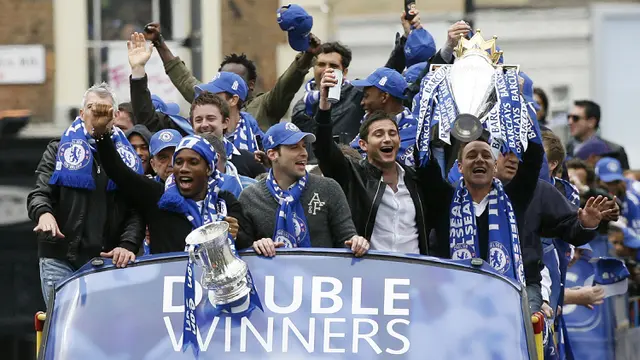 Foto: Momen Langka, Ini Dia 4 Klub yang Mampu Sandingkan Trofi Liga Inggris dan Piala FA dalam Satu Musim di Era Premier League