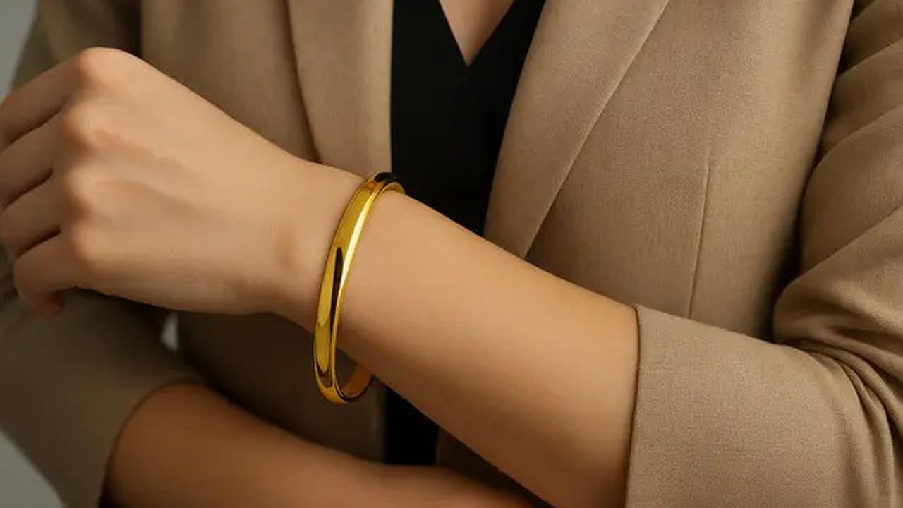 8 Model Gelang Emas Bangle 24 Karat Polos, Cantik untuk Semua Gaya