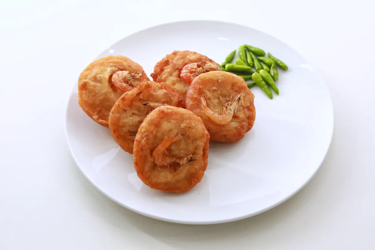 Resep Bakwan Jagung Udang Crispy yang Bikin Kangen Rumah - Cover