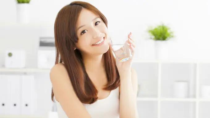 Yuk coba #AQUA242 saat sedang berpuasa!