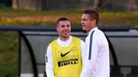 Lukas Podolski akhirnya merampungnya penandatanganan kontraknya dengan Nerazzurri