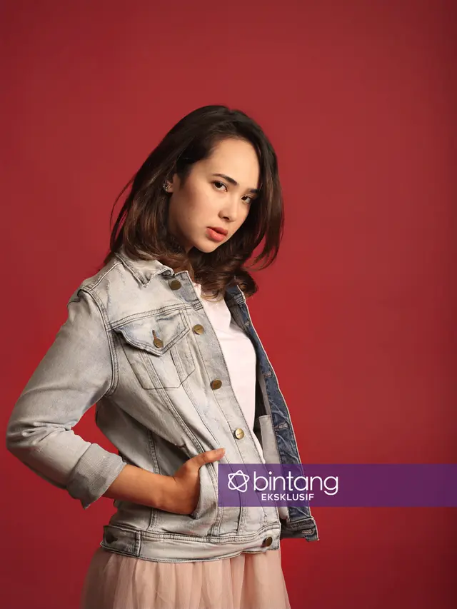 [Bintang] Pamela Bowie C1