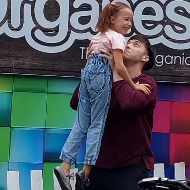 Marie Brittany bersama Stefan William (https://www.instagram.com/p/CSZAVgFhcvf/)