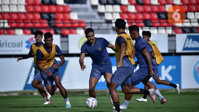 Jelang Lawan Borneo, Persikabo Latihan di Stadion I Wayan Dipta