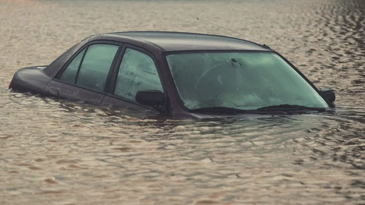 Ini Bagian Mobil yang Sulit Dibersihkan Usai Terendam Banjir