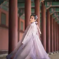 Seperti inilah hasil pemotretan Jessica Iskandar di Korea Selatan yang dibidik oleh fotografer @musagunawan. [Foto: IG/inijedar].