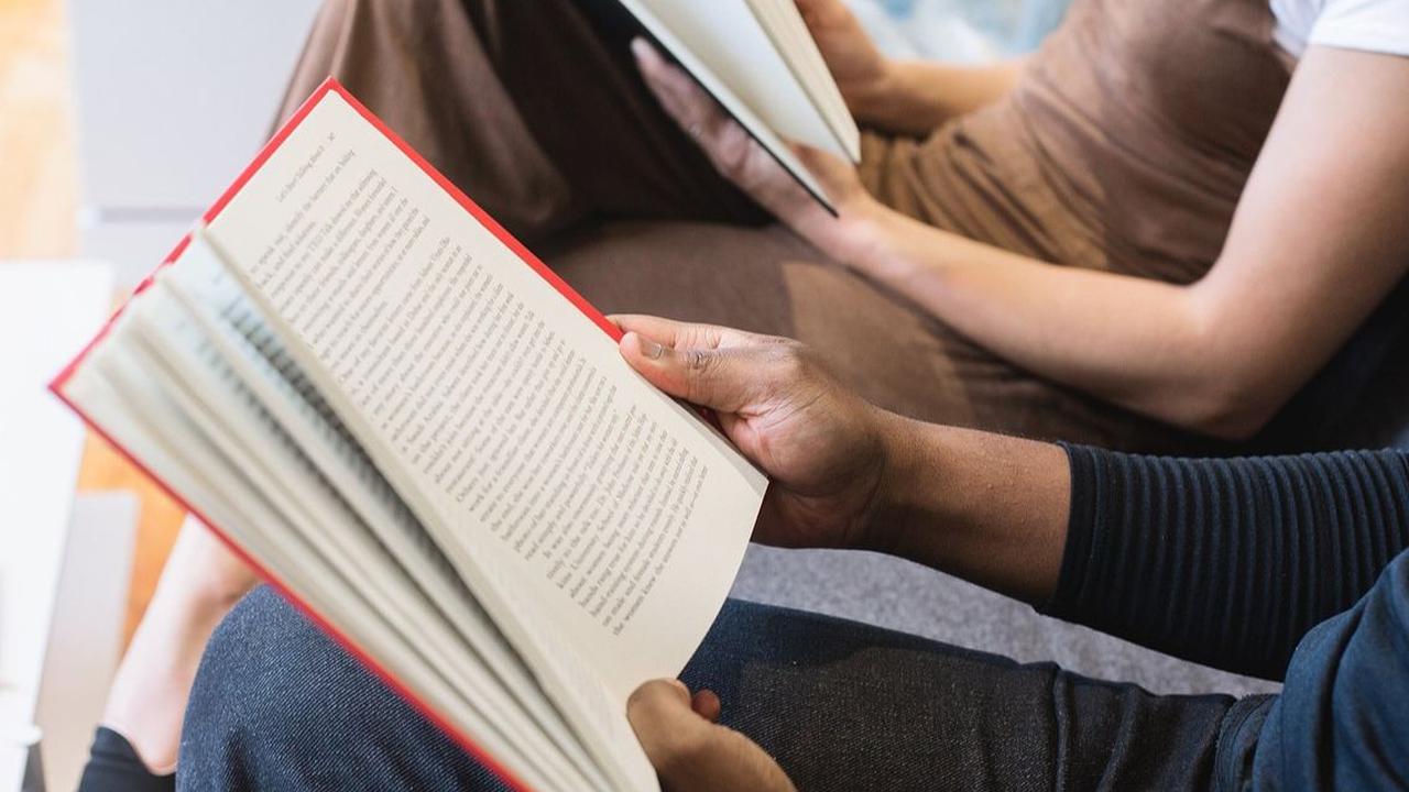 Perbedaan Prosa dengan Puisi