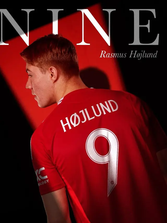 FOTO Nomor Baru Rasmus Hojlund di MU