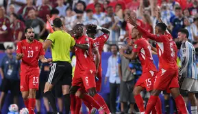 Breel Embolo Seharusnya Tidak Dapat Kartu Merah, IFAB Sebut VAR Lewati Protokol